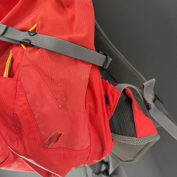 Platypus Sprinter XT 35 Backpack Hydration Pack Hiking Biking Camping Big Zip - Picture 4 of 9